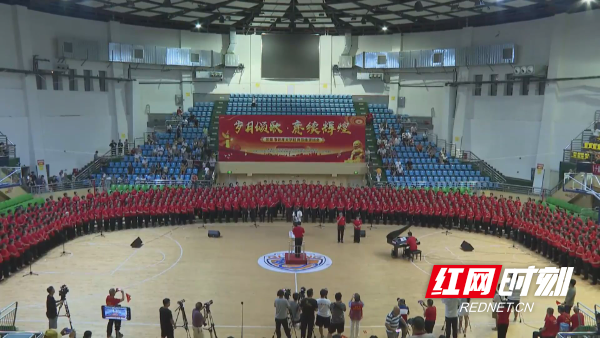 祁阳市老年大学学员唱